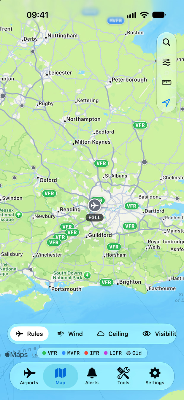 Map of southern England with the flight rules of each airport, mostly VFR around London